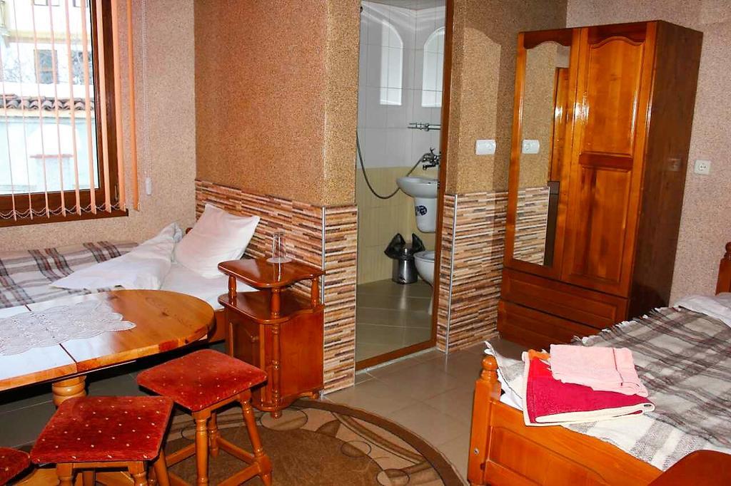 Калчевата Къща Hotell Klisura  Exteriör bild